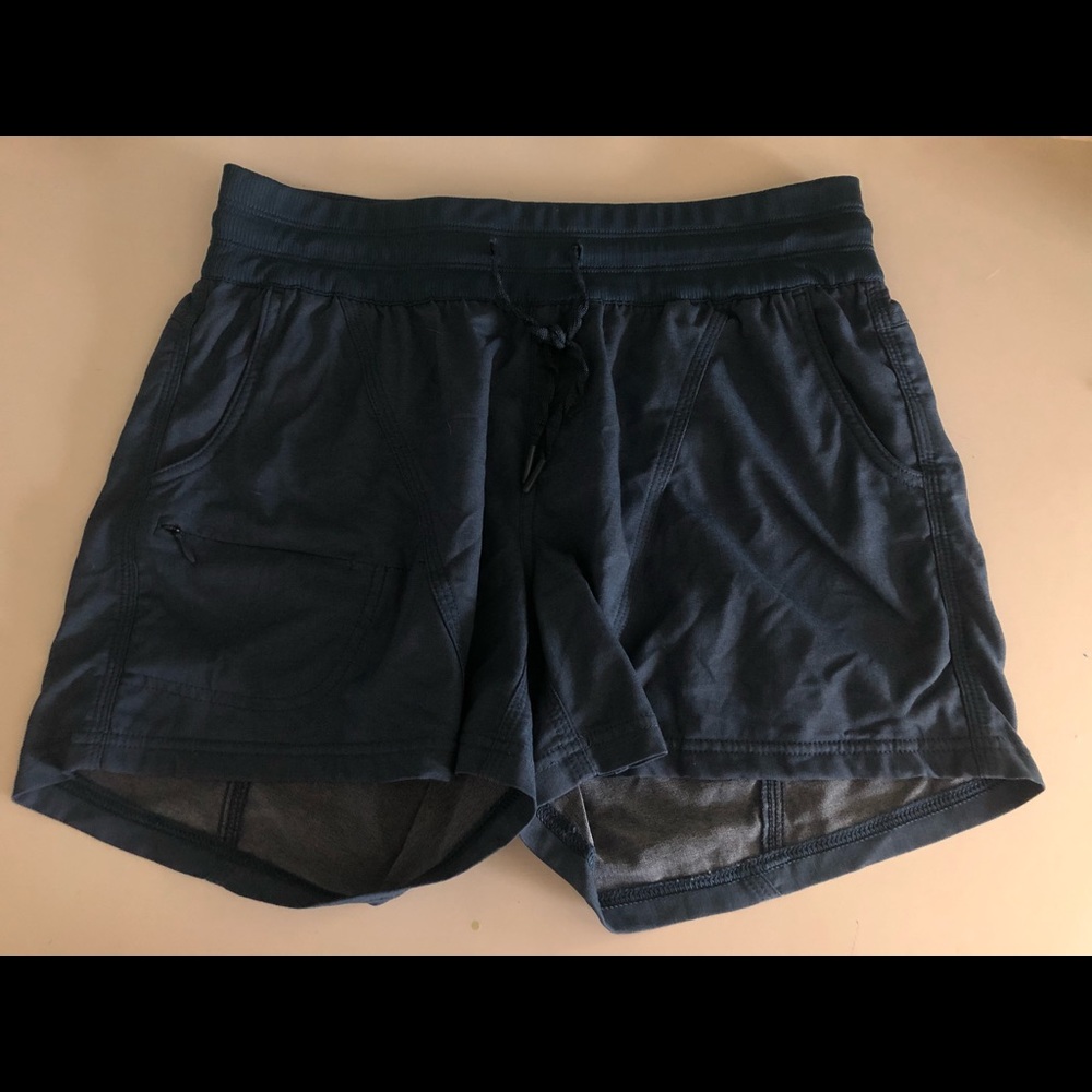 women’s north face shorts